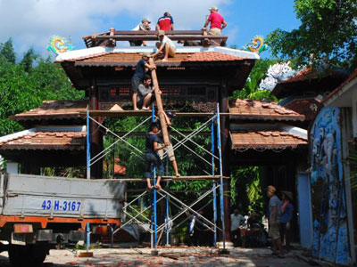 Kỷ luật 2 cán bộ liên quan biệt phủ trên núi Hải Vân