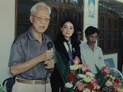Luật sư xinh đẹp gỡ án oan ông Nén