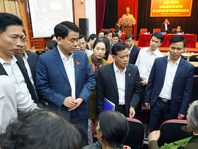 Dân quây tân Chủ tịch Hà Nội bày tỏ bức xúc