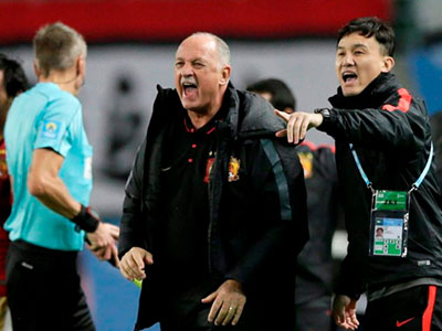 Đội bóng Trung Quốc thách thức Barca