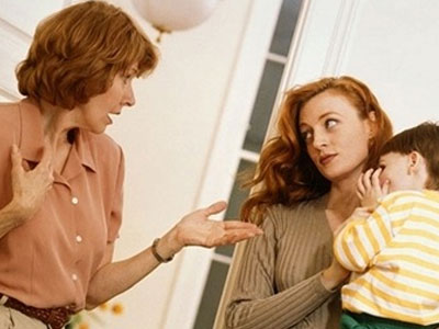 Cuộc đụng độ với mẹ chồng cũ đầy tréo ngoe