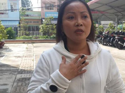 Một phụ nữ bất ngờ xông vào phiên xử vụ "con ruồi giá 500 triệu"