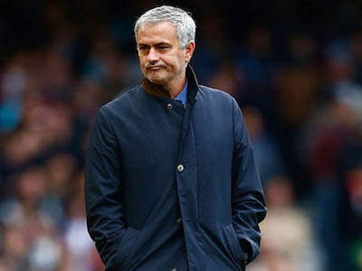 TIẾT LỘ SỐC: Sau trận thua West Ham, Mourinho đã yêu cầu "TRẢ TIỀN ĐÂY, TÔI ĐI!"