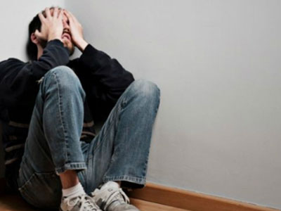 Biết bị lợi dụng tình cảm nhưng tôi chẳng thể bỏ em