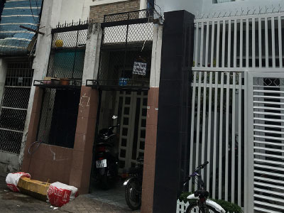 Tưới xăng đốt người tình vì ghen