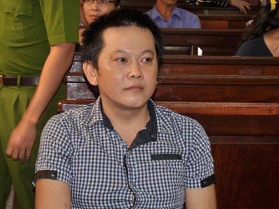 Người châm ngòi vụ CSGT bắn chết cấp trên lĩnh 3 năm tù