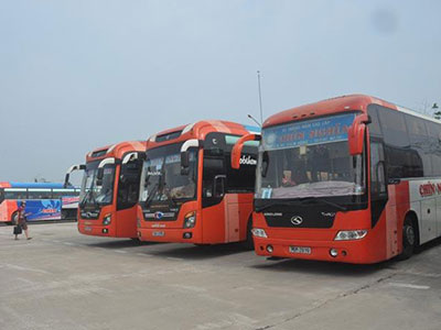 Xăng giảm, Bộ Tài chính "giục" hãng xe tính lại giá cước