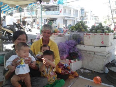 Cha mẹ Hồ Duy Trúc: Chúng tôi vui mừng nhưng chỉ biết khóc!