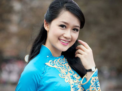 MC Thu Hà của đài VTV suýt sập bẫy Sở Khanh