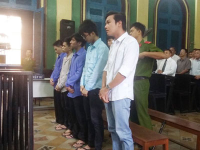 Nguyên Thượng úy CSGT gọi giang hồ đánh chết người