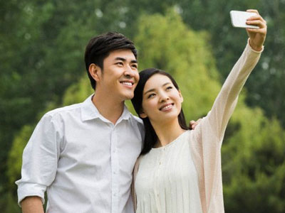 Nỗi đau tình cũ "ngáng chân"