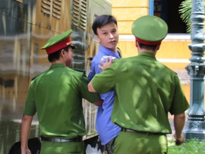 Kỳ án "sáng tố hiếp dâm, chiều mới hiếp" lần thứ 10 bị trả hồ sơ