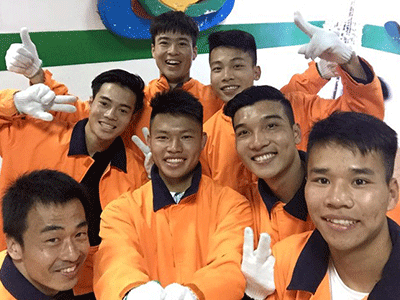 U23 Việt Nam cùng bác sĩ Shinichi đi trượt tuyết dịp Noel
