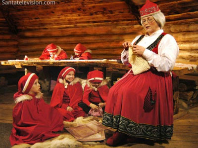 Vợ của Ông già Noel là ai?