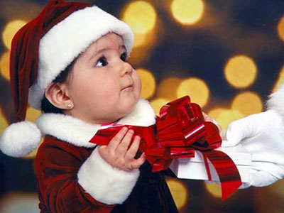 Mong năm tới ông già Noel ban phát vắc xin cho con