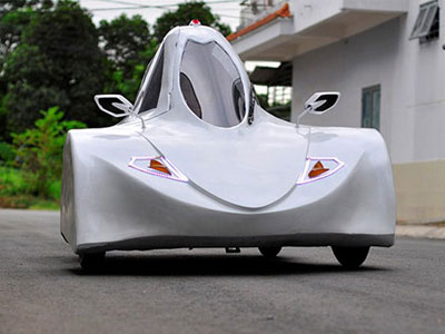Sinh viên Đồng Nai chế tạo xe chạy 200 km chỉ hết 1 lít cồn