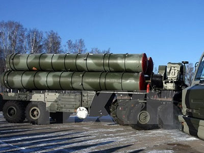 Chuyên gia quốc phòng Nga: Tên lửa Mỹ không có cửa so với S-400