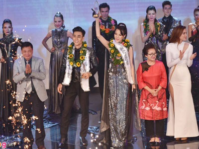 Nam sinh Sân khấu Điện ảnh đăng quang Siêu mẫu Việt Nam 2015