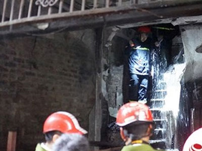Hà Nội: Cháy nhà 3 tầng, một cụ bà tử vong tại chỗ