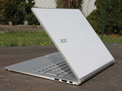 Acer Aspire S7 lọt top đầu Tech Awards 2015 liên tiếp 4 tuần