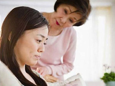 Cái lý của mẹ chồng: "Cơm độn khoai cũng đủ sữa cho con”
