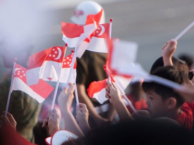 Israel xin lỗi vì dùng cờ Singapore làm khăn trải bàn