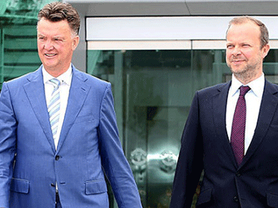 Hết bị sa thải, Van Gaal được bơm tiền mua sắm