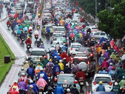 Làm thế nào giúp Hà Nội hết cảnh "chôn chân"?