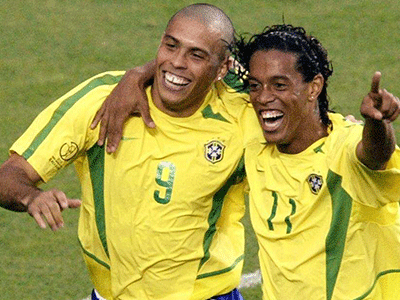 VFF quyết vụ mời Ronaldo, Rivaldo sang Việt Nam trong 3 tuần tới