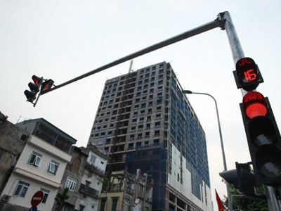 Công bố những người ngó lơ sai phạm tại 8B Lê Trực