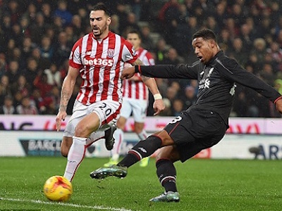 Hạ Stoke 1-0, Liverpool tiến sát chung kết Cúp Liên đoàn