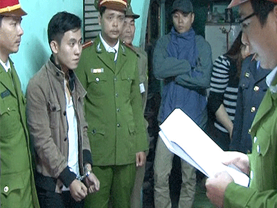 Bắt khẩn cấp 6 nghi can hỗn chiến đẫm máu bằng dao, rựa