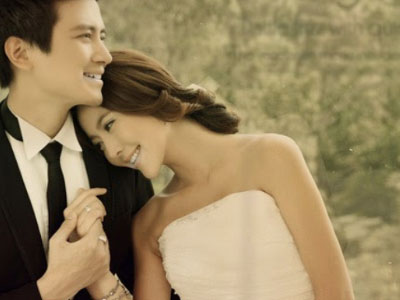 Khi người yêu cũ "tấn công" lại chồng sắp cưới