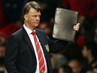 Lo mất chức, Van Gaal dồn sức cho FA Cup