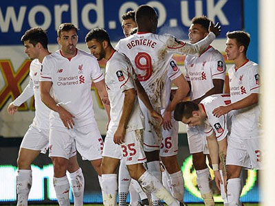 Liverpool chịu bàn thua từ chấm phạt góc ở cúp FA