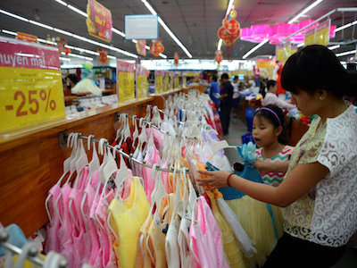 Đằng sau chiêu khuyến mãi, giảm giá dữ dội