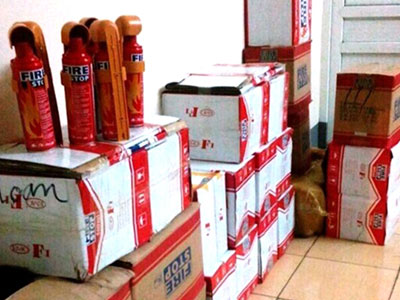 Thu giữ hơn 300 bình cứu hỏa dùng cho ô tô nhập lậu từ Trung Quốc