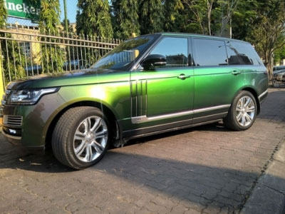 Đại gia Huế chơi xe sang đổi màu giá 12 tỷ độc nhất Việt Nam