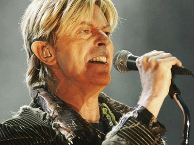 Huyền thoại David Bowie qua đời sau 18 tháng đấu tranh với ung thư
