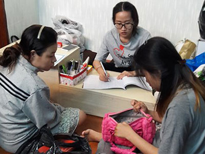 Sinh viên kiếm tiền từ... ký gửi đồ cũ