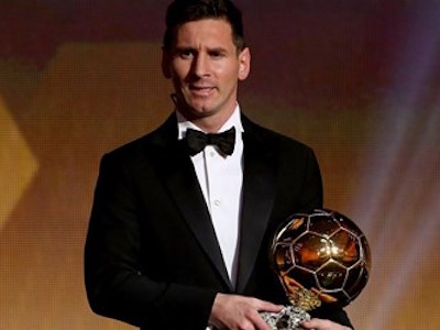 Siêu sao Messi lần thứ 5 giành Quả bóng vàng