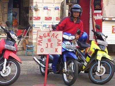 Xe ôm hôi nách không được hành nghề ở Indonesia