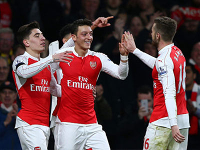 Liverpool vs Arsenal: “Pháo thủ” đánh sập Anfield?