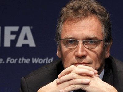 Tổng thư ký FIFA mất chức vì dính nghi án nhận hối lộ