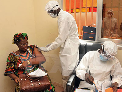 Nga tuyên bố đã phát triển vắcxin phòng chống virus Ebola