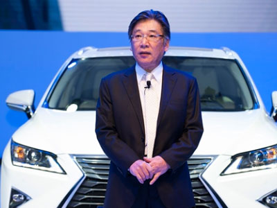 Tổng Giám đốc Toyota: "Chỉ Việt Nam có đặc thù bắt buộc ô tô gắn bình cứu hỏa"