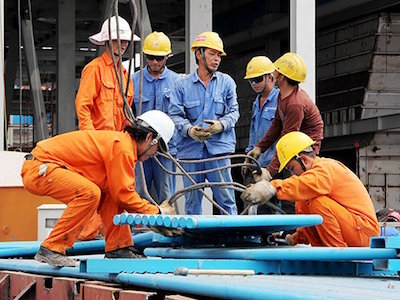 Đề nghị LĐ nước ngoài phải biết tiếng Việt: Khác gì “bế quan toả cảng”