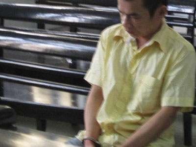 Giả vờ tốt bụng, "yêu râu xanh" đưa thiếu nữ về nhà cưỡng bức