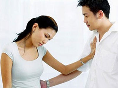 Sự thật bẽ bàng khi chồng ngoan đổ bệnh cho vợ