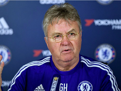 Hiddink: "Nỗi sợ Chelsea rớt hạng là thật"